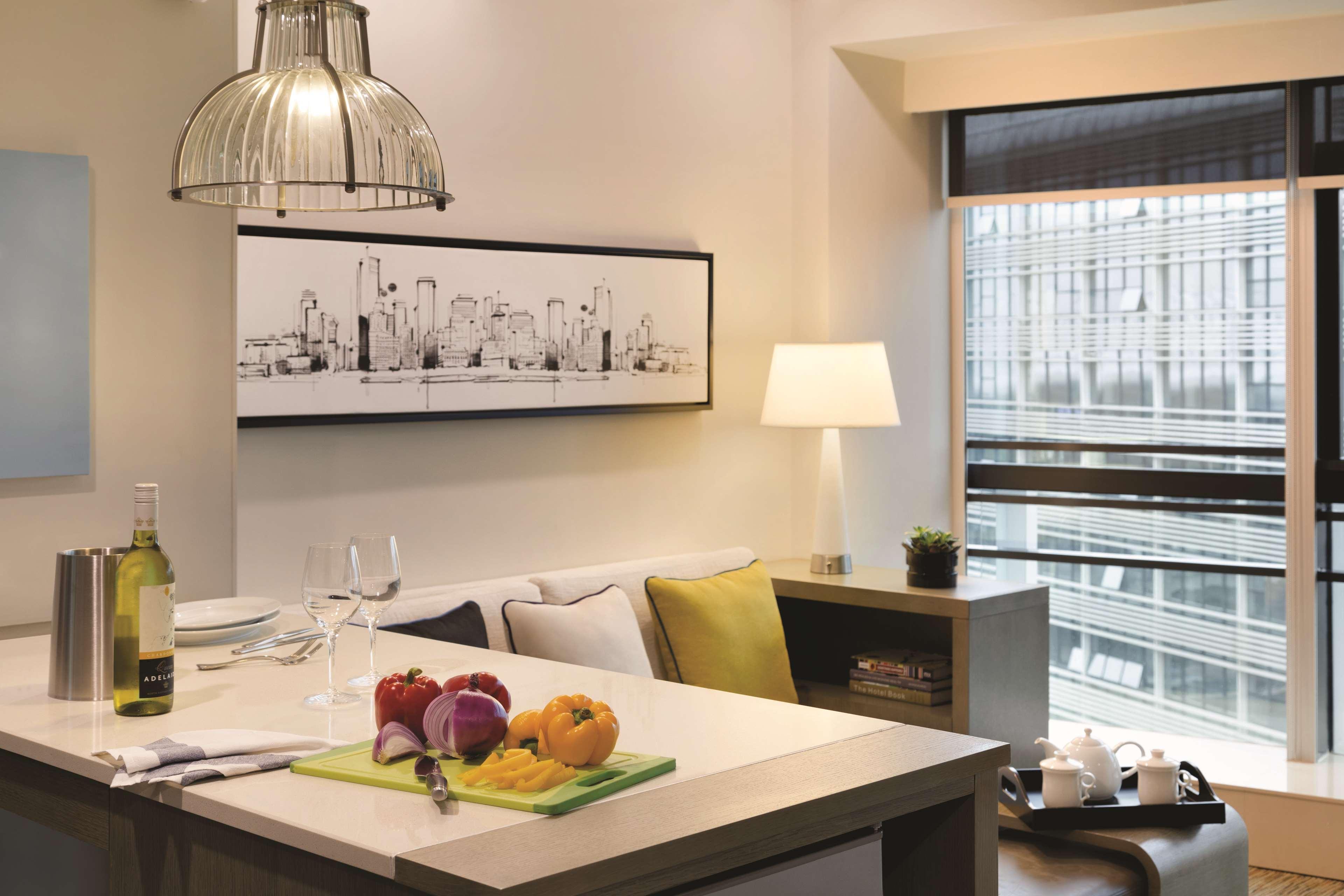 Hyatt Place Shenzhen Airport Экстерьер фото