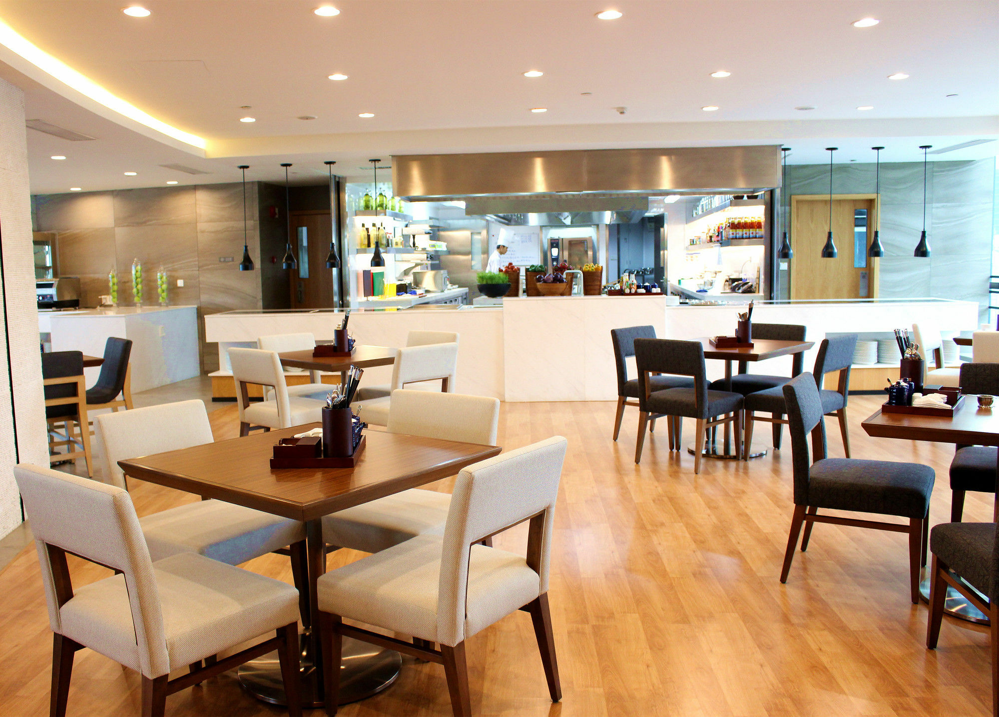 Hyatt Place Shenzhen Airport Экстерьер фото